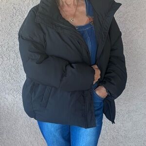 Women Black Puffer Jacket